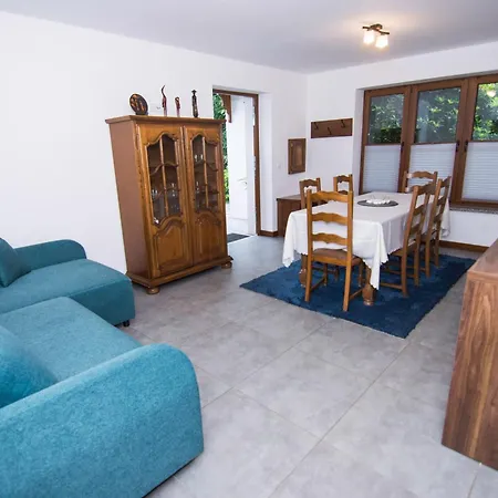 Mikado Apartment